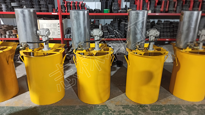 2zbq20-3型 礦用氣動(dòng)注漿泵.jpg