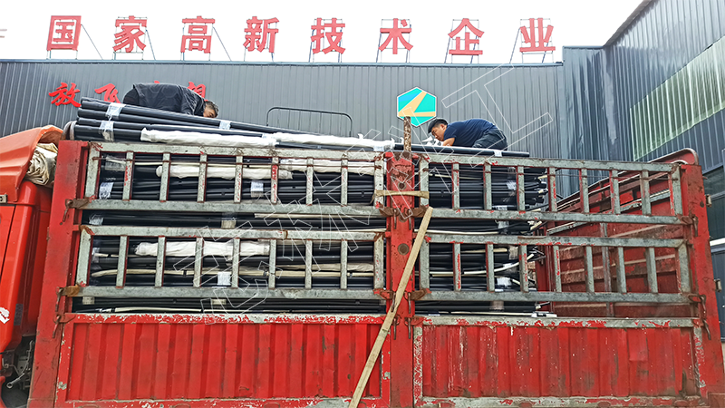 兩堵一注囊袋式封孔器