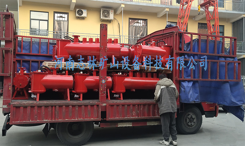 礦用負(fù)壓自動(dòng)放水器